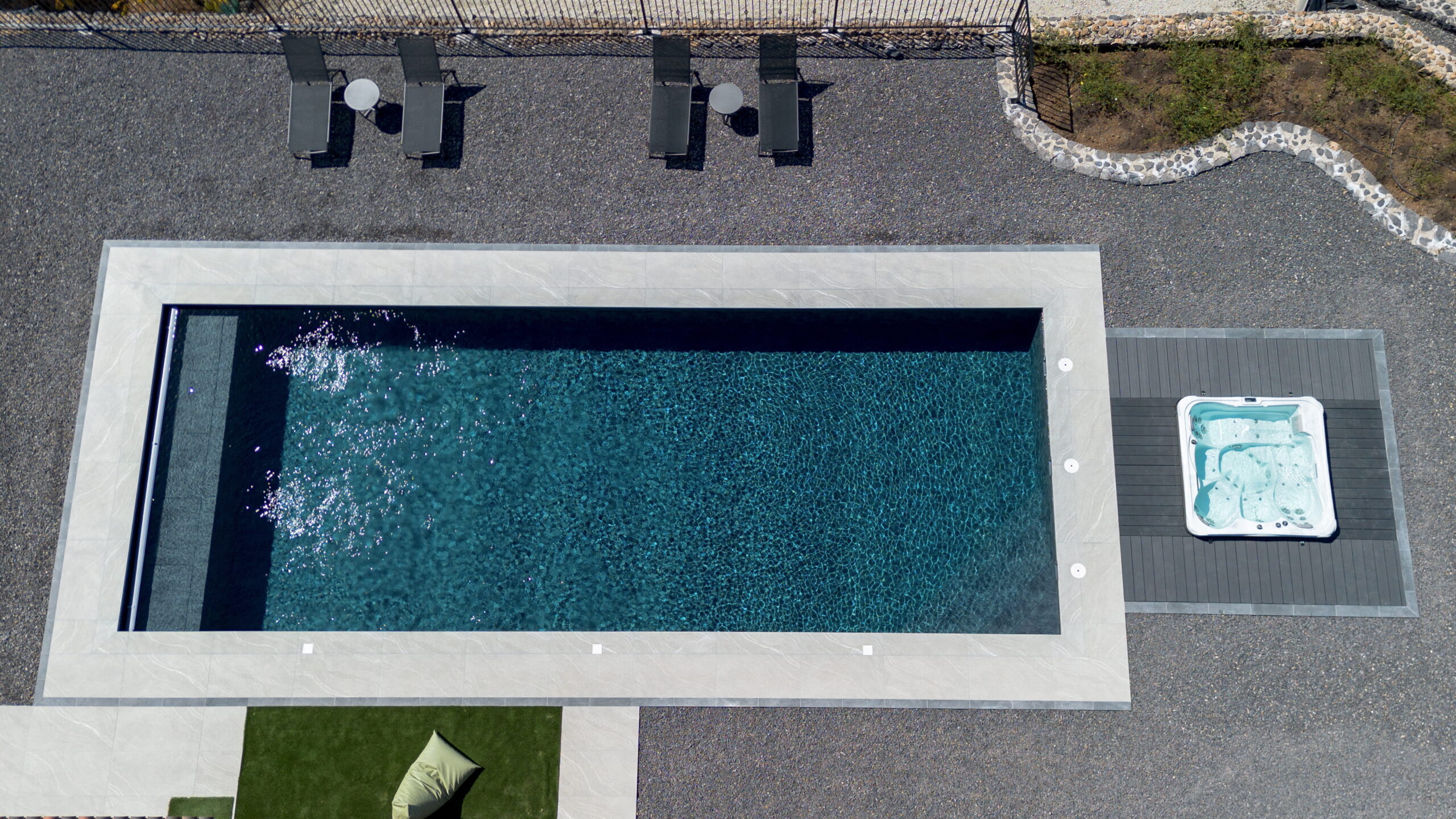 Schwimmbadbau